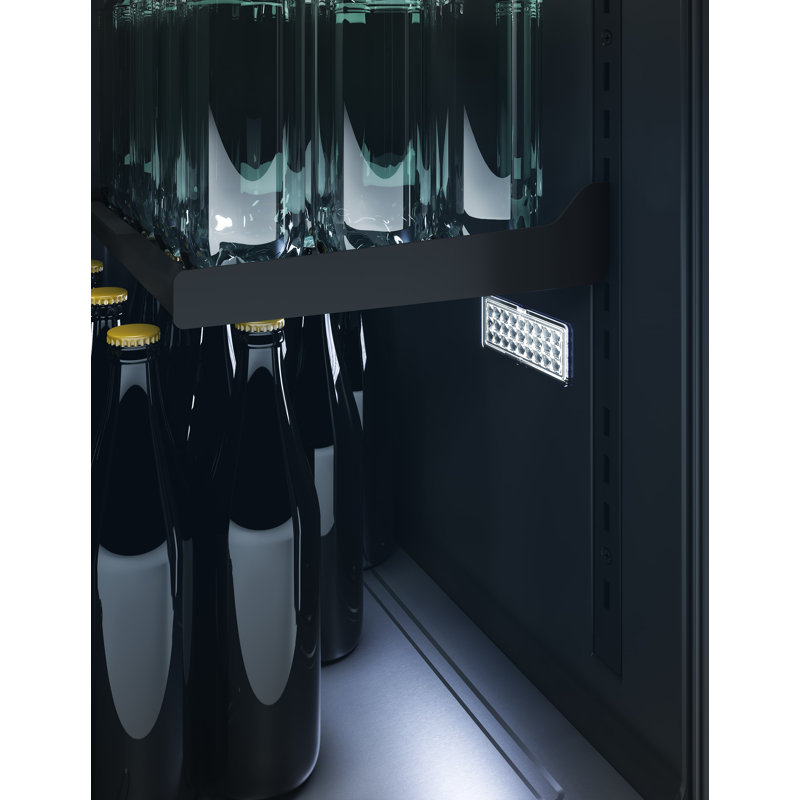 Zephyr Presrv 5.6 cu. ft. Freestanding Kegerator with Door Lock and